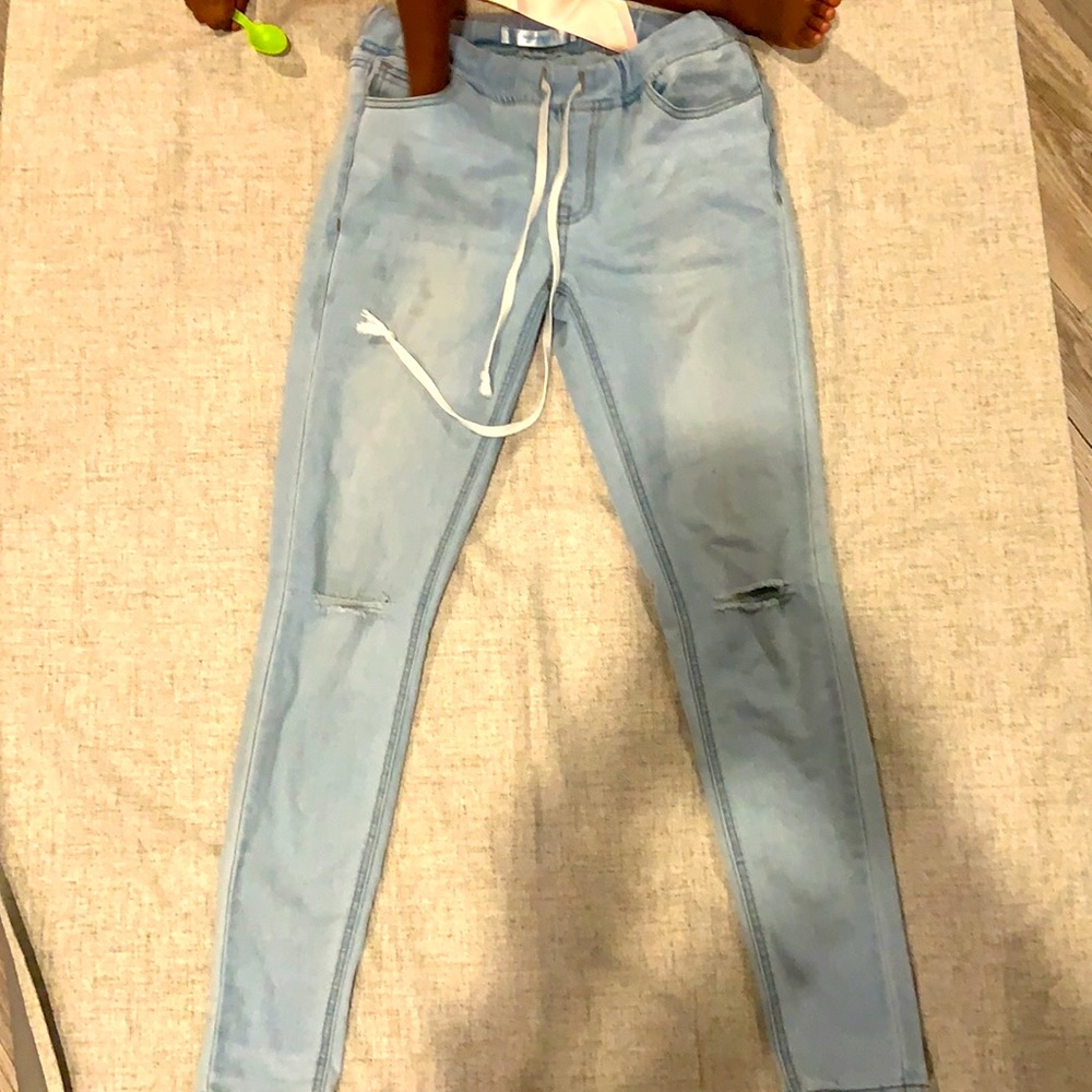Trendy jeans